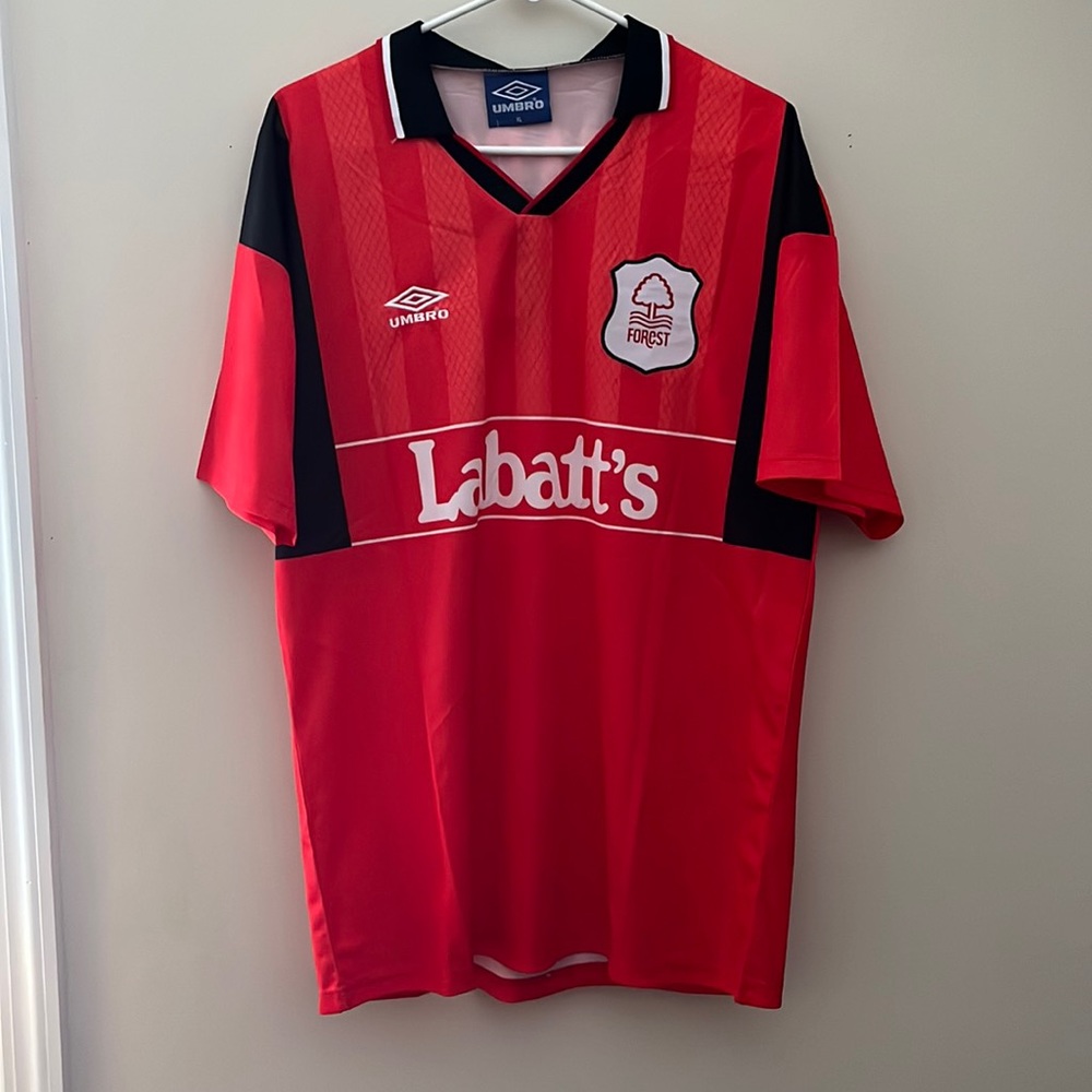 NWT Nottingham Forest Reproduction Kit 94/95, Men’s M.